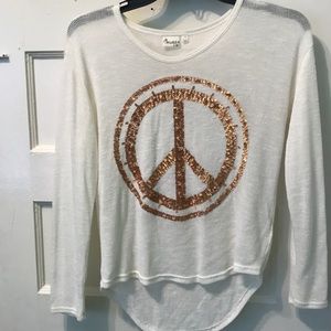 Long sleeve peace sign shirt ☮️
